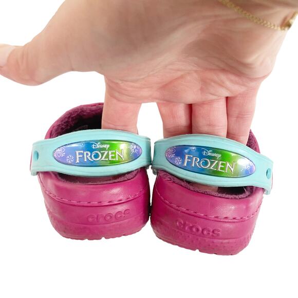 Crocs Pink Frozen Disney Clogs Sz 6/7 - Picture 4 of 6
